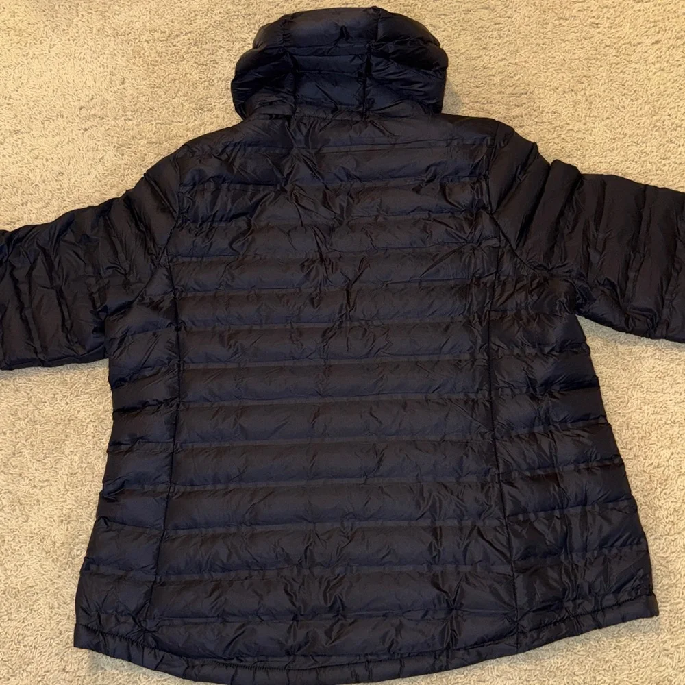 Women’s ZeroXposur Black Jacket - Picture 14 of 16